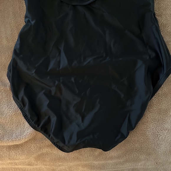 Shape Detector by Carol Wior black one-piece swimsuit - Picture 3 of 4
